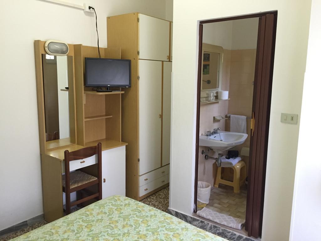 Hotel Toledo Rimini Kamer foto